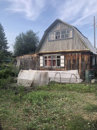 Дача 20 м² на участке 5 сот.