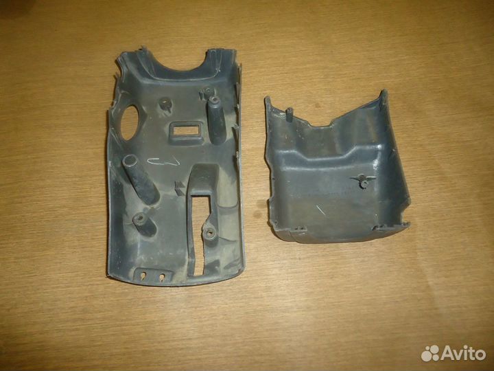 MB652163 Кожух подрулевой Mitsubishi Pajero 2