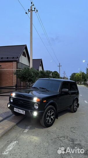 Крылья нива