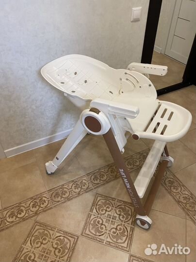 Стульчик для кормления happy baby berny v2
