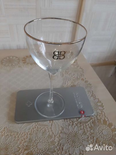 Бокалы для вина