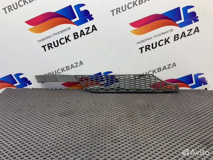 Накладка решётки радиатора Mercedes-Benz Actros