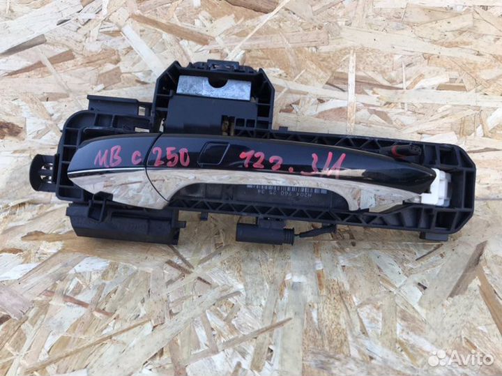 Ручка двери задняя левая Mercedes-Benz C W204 1.8