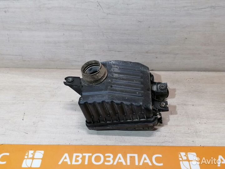 Корпус воздушного фильтра резонатор патрубок Lanos