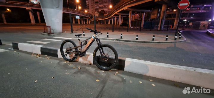 Электровелосипед Cult Vertikal