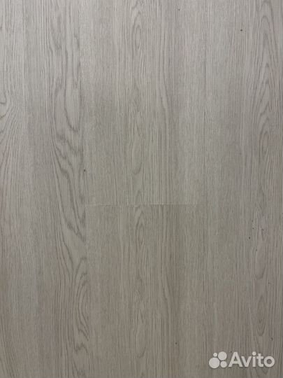 Кварц виниловый ламинат