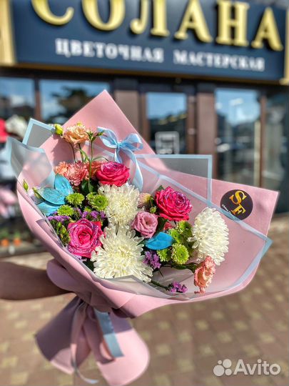 Букеты из живых цветов