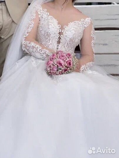 Свадебное платье 44 46 новое