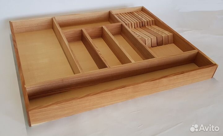 Лоток для столовых приборов