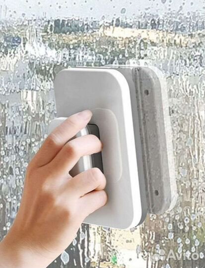 Магнитная щетка для стекол