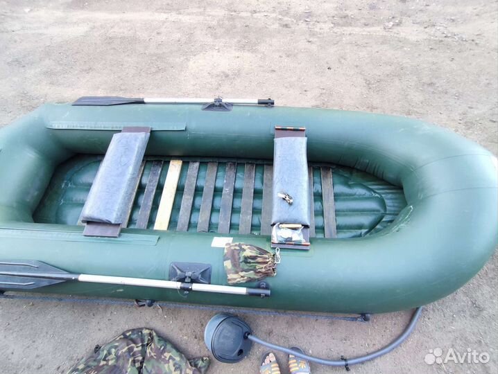 Лодка Баргузин 31