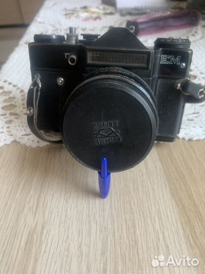Плёночный фотоаппарат Зенит