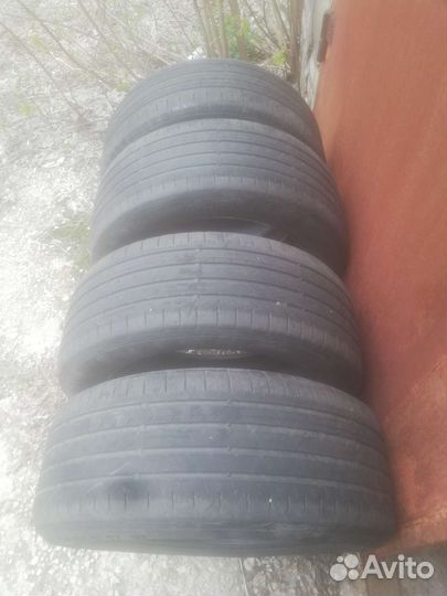 Continental ContiPremiumContact 5 215/55 R17