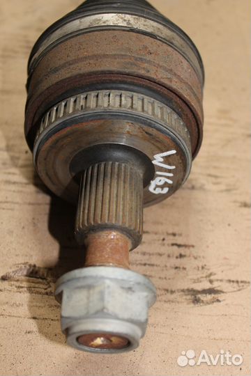 Задний правый привод Mercedes ML-Class W163 ML320