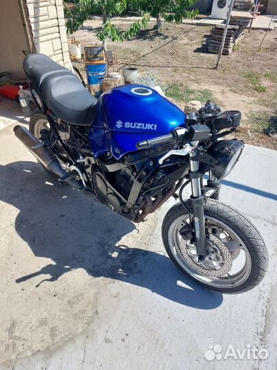 Suzuki gsx600f katana