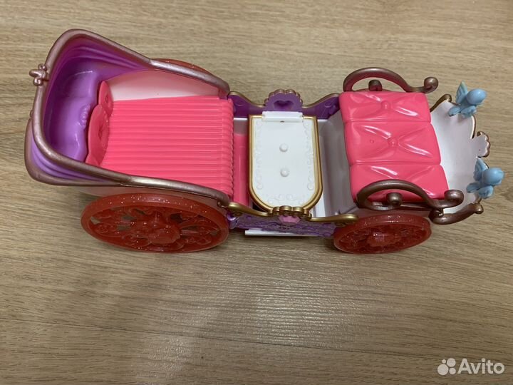 Много разных игрушек