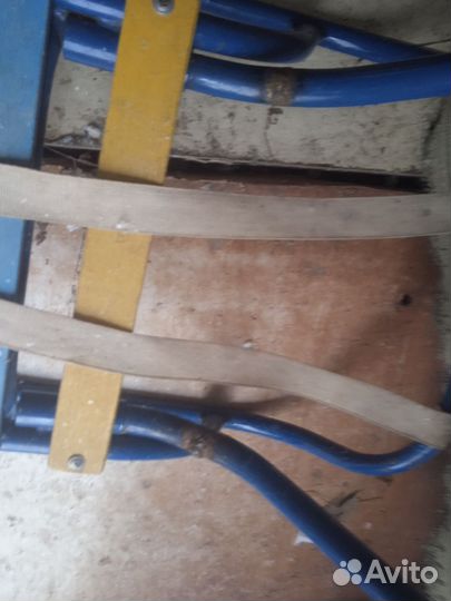 Санки металлические с ручкой