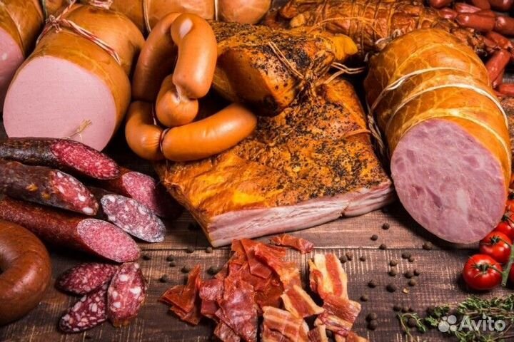 Работник мясоперерабатывающего комплекса. Вахта