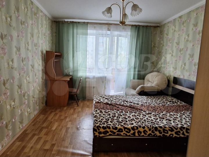2-к. квартира, 60 м², 2/6 эт.