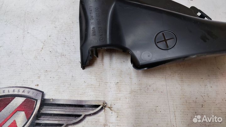 Воздуховод радиатора Mercedes GLC 2015-2022 год