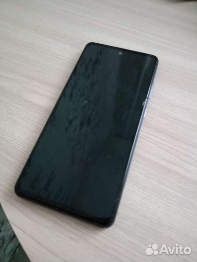 Телефон Samsung