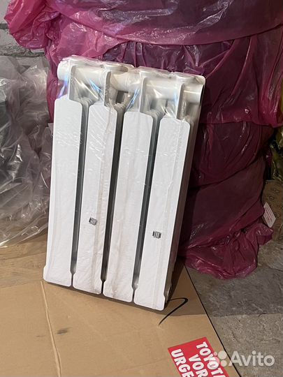 Радиатор отопления Rifar Alum 500