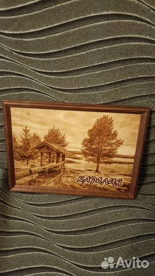 Картина панно из дерева