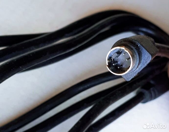 S-video кабель