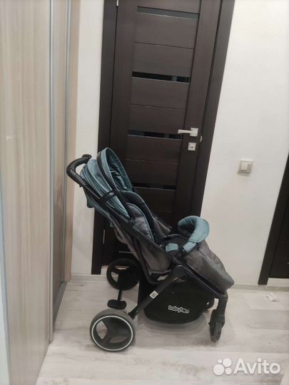 Прогулочная коляска babyton
