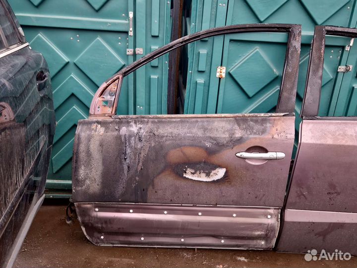 Левые двери Renault Koleos 1