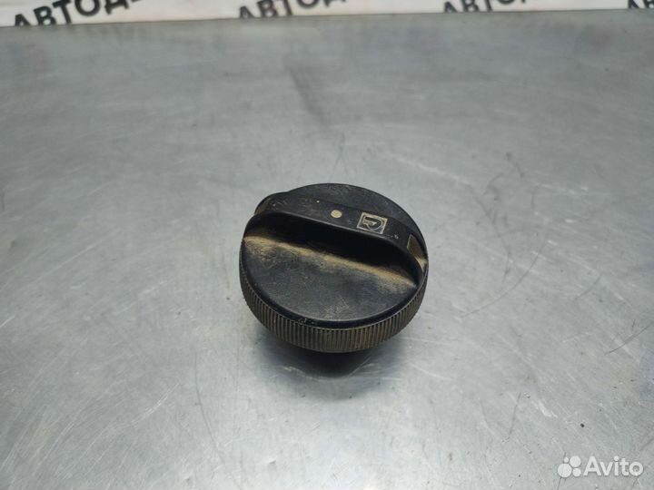 Крышка бензобака Nissan Almera N15 1998 г.в