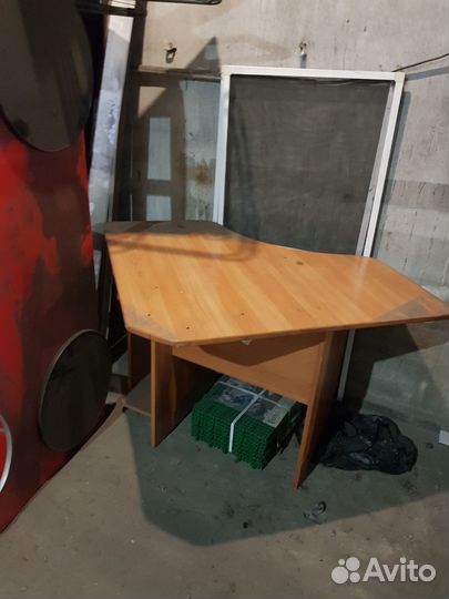 Компьютерный стол бу