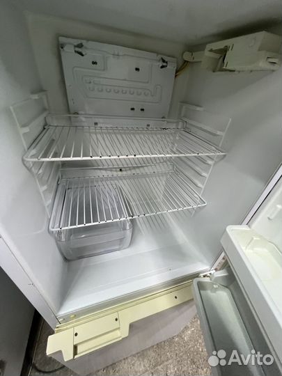 Холодильник атлант бу 175/60/60