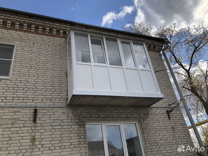 Окна, Балконы