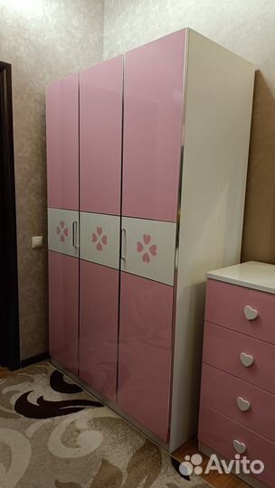 Комплект мебели для девочки