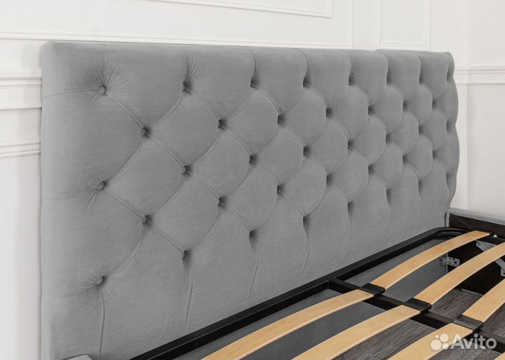 Кровать двуспальная