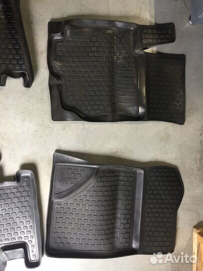 АВТОКОВРИКИ резиновые