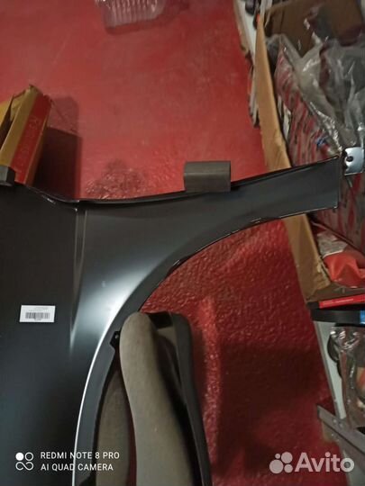 Крыло правое Geely Emgrand