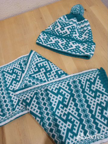 Комплект шапка и шарф Коми
