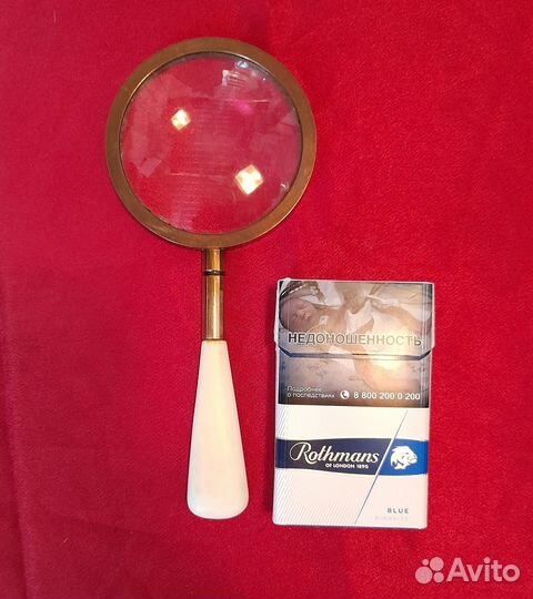 Лупа ручная в медной оправе