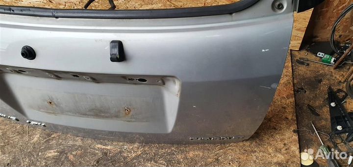 Дверь багажника Chevrolet Captiva (C100) 2006-2010