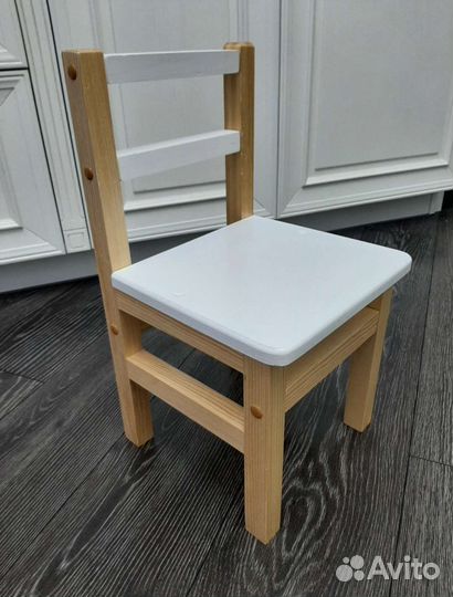 Стул детский новый