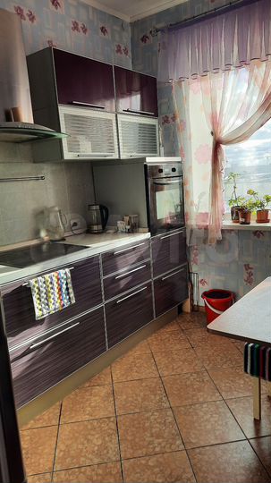 3-к. квартира, 68 м², 9/9 эт.