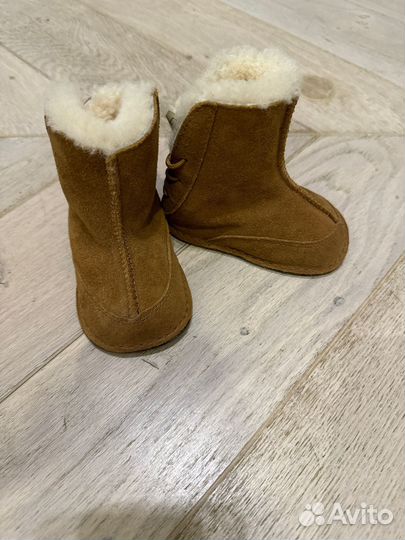 Uggi детские