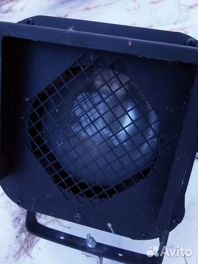 Софит прожектор для сцены фотостудии