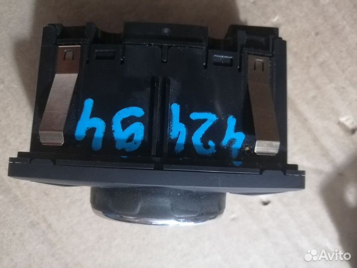 Переключатель света фар Ford Focus 3