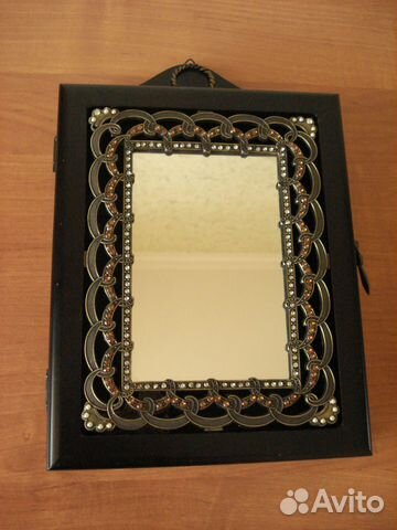 Ключница настенная