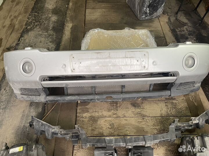 Бампер передни, фары, рендж ровер вог