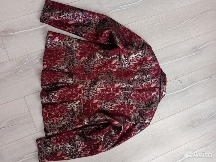 Жакет из парчи