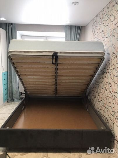 Сборщик мебели